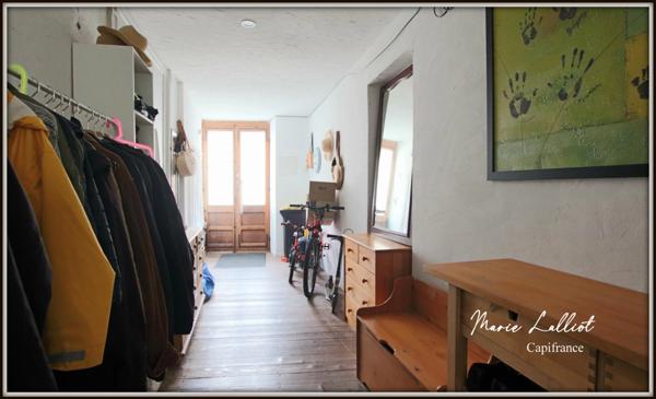 Maison à vendre 7 pièces, Puiseaux, 5 chambres, Plain Pied, Patio intérieur