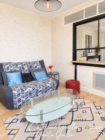 Immeuble
         8 pièces
        - 258 m² 477 000 € *