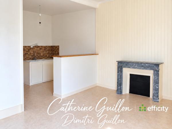 Immeuble
         8 pièces
        - 258 m² 477 000 € *