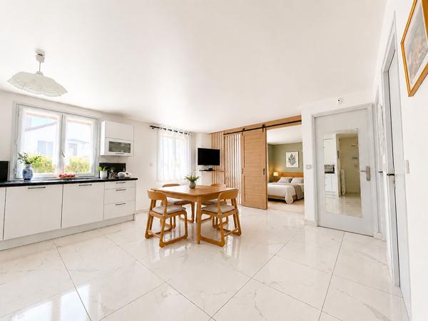 Maison Clamart 3 pièce(s) 60 m2