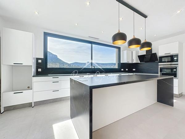 Millau (12100) VILLA DE PRESTIGE NEUVE DE 124 M²