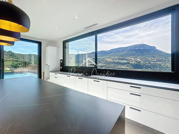 Millau (12100) VILLA DE PRESTIGE NEUVE DE 124 M²