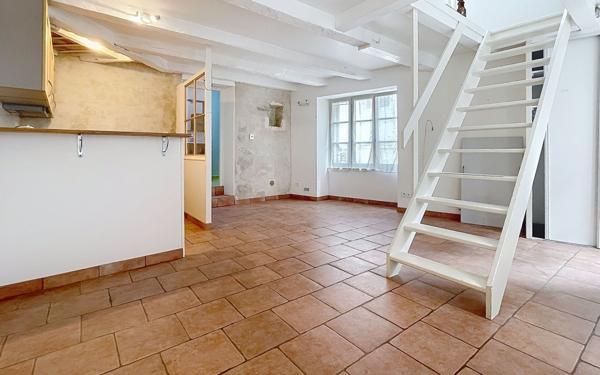 Maison à vendre    3 pièces •  La Rochelle