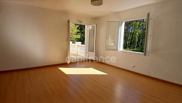 Maison à vendre, havre de paix entre lac et nature – Passay, La Chevrolière (44)