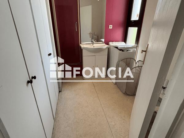 Location Studio meublé 28.12 m² - Pessac 33600