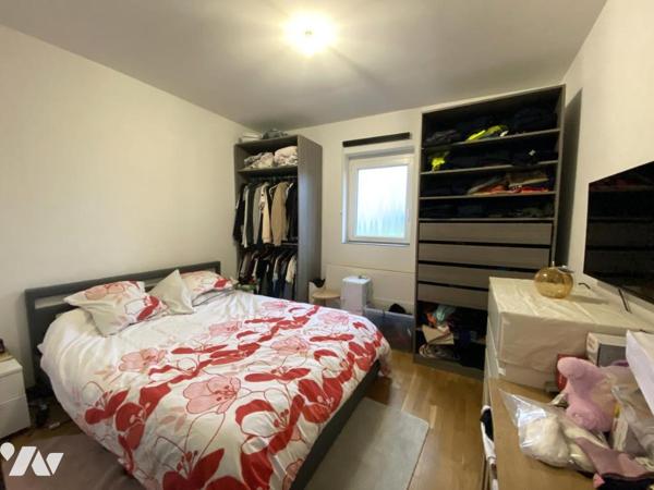 AULNOY-LES-VALENCIENNES : Maison rénovée trois chambres - cour