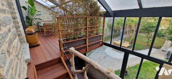 MAISON  A TOURLAVILLE