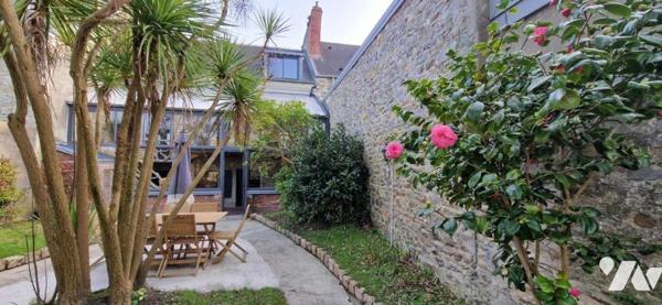 MAISON  A TOURLAVILLE