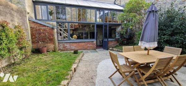 MAISON  A TOURLAVILLE