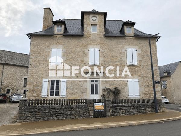 Location Appartement 2 pièces 32.1 m² - 2 PLACE DE LA PAIX Sebazac-concoures 12740