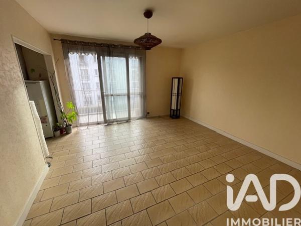 Appartement à vendre 4 pièces 74 m² Saint-Fargeau-Ponthierry