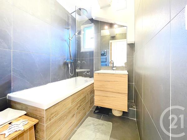 Appartement T4 à vendre  4 pièces - 73,39 m2 ST GERVAIS LES BAINS - 74