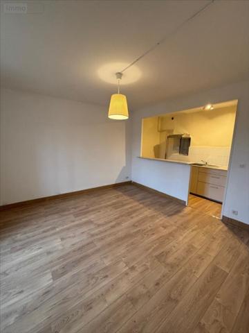 Maison à louer à Montrevel-en-Bresse dans l'Ain (01340), ref : 01013-1092036