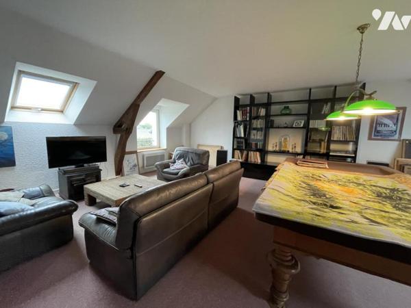 LA FERTE MACE, grande maison de ville avec jardin, garage et maison annexe