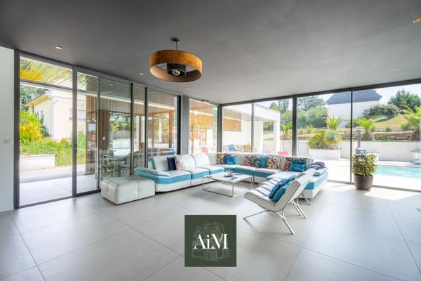 Maison de prestige à vendre à Vannes – Villa contemporaine de 350 m² avec piscine
