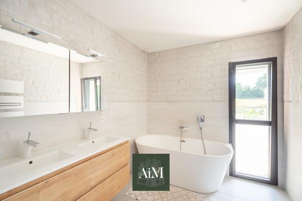 Maison de prestige à vendre à Vannes – Villa contemporaine de 350 m² avec piscine