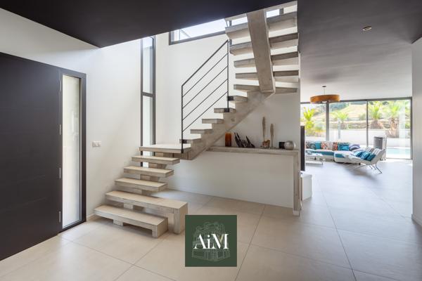 Maison de prestige à vendre à Vannes – Villa contemporaine de 350 m² avec piscine