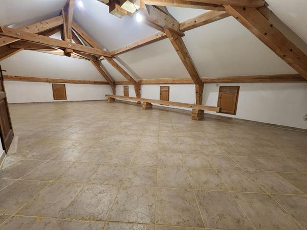 Superbe maison 6 pièces à vendre à Colombes - 211 m² d'espace et confort , Colombes Superbe maison 6 pièces à vendre à Colombes - 211 m² d'espace et confort , Colombes