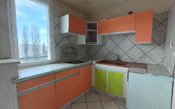 Appartement à vendre    3 pièces • 71 m2 Chauny