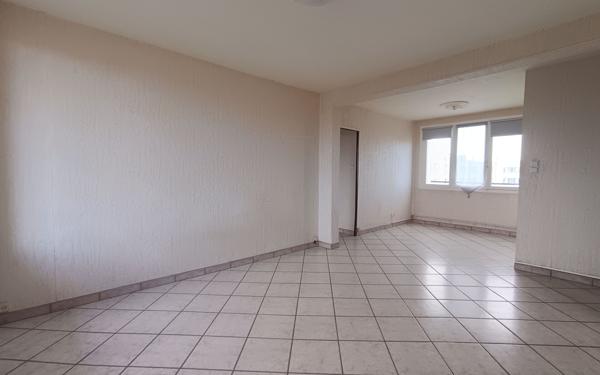 Appartement à vendre    3 pièces • 71 m2 Chauny