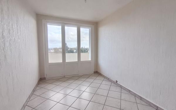 Appartement à vendre    3 pièces • 71 m2 Chauny