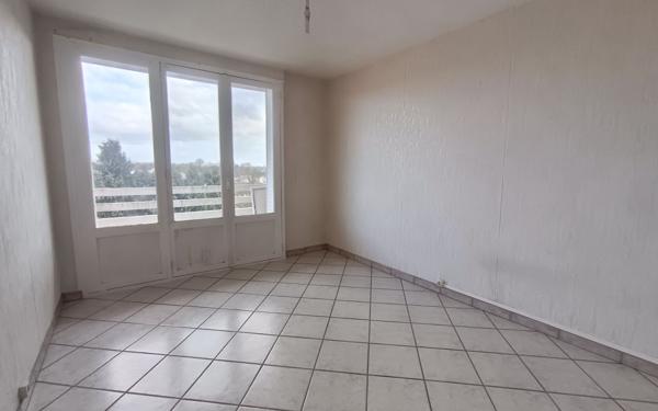Appartement à vendre    3 pièces • 71 m2 Chauny