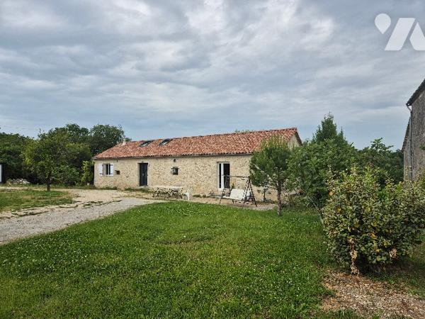 CASTERA-LECTOUROIS (32700) Maison de 185 m² de surface au sol sur 2 niveaux et terrain de 2868 m².