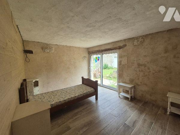 CASTERA-LECTOUROIS (32700) Maison de 185 m² de surface au sol sur 2 niveaux et terrain de 2868 m².