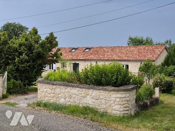 CASTERA-LECTOUROIS (32700) Maison de 185 m² de surface au sol sur 2 niveaux et terrain de 2868 m².