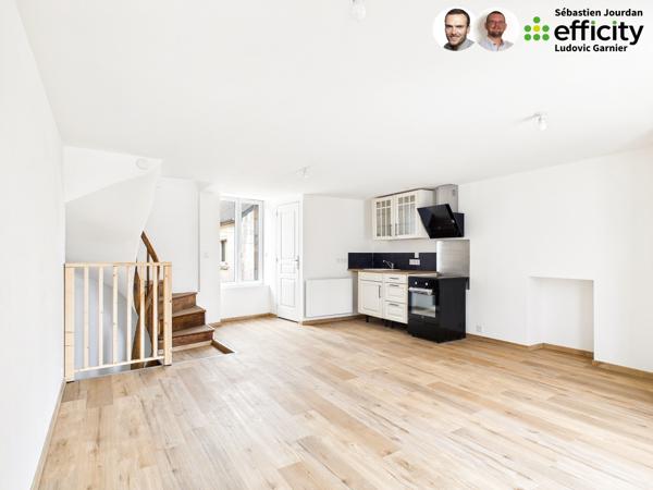 Maison
         3 pièces
        - 83 m² 164 500 € *