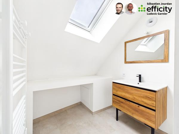 Maison
         3 pièces
        - 83 m² 164 500 € *
