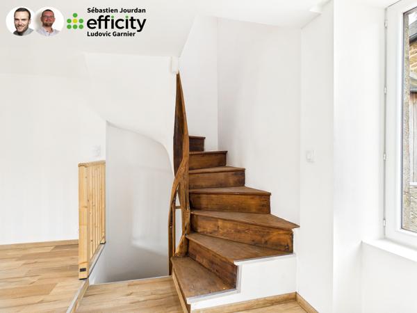 Maison
         3 pièces
        - 83 m² 164 500 € *
