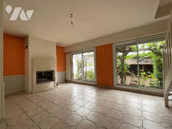 NAZELLES-NEGRON (37530) - Maison de 136 m² - Proche commerces et gare