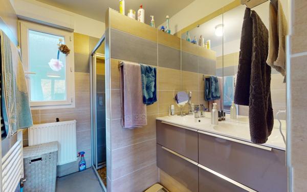 Maison à vendre    6 pièces • 160 m2 Rillieux-la-Pape