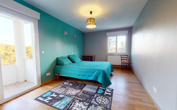 Maison à vendre    6 pièces • 160 m2 Rillieux-la-Pape