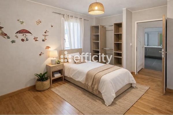 Maison 7 pièces - 144 m² Exclusivité efficity