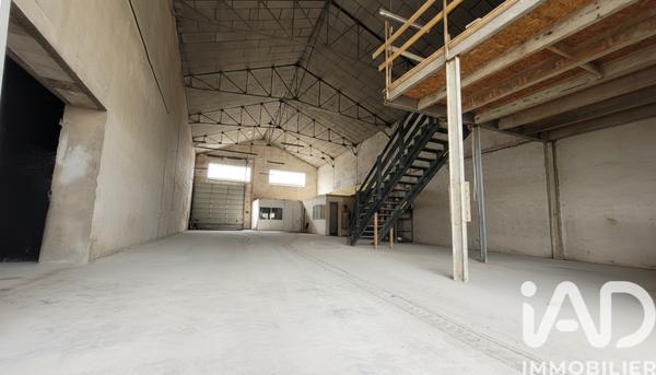 Parking à vendre 508 m² Saint-Jean-d'Angély