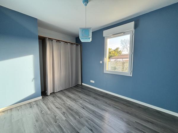 Maison
                                                                                                                                                                                                                                                                                                                        5 pièce(s)                                                                                                                                                                                                          4 chambre(s)                                                                                                                                                                                                          137.6  m²