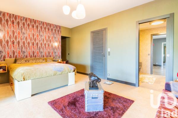 Maison à vendre 11 pièces 690 m² Verrières-le-Buisson