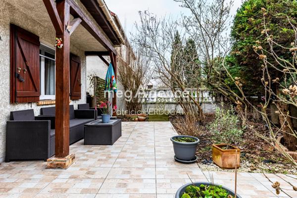 Maison à LIMEIL-BREVANNES, 94450 - 7 pièces 133m²