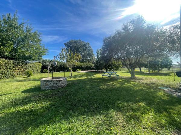 Villa type T6 avec double garage et piscine