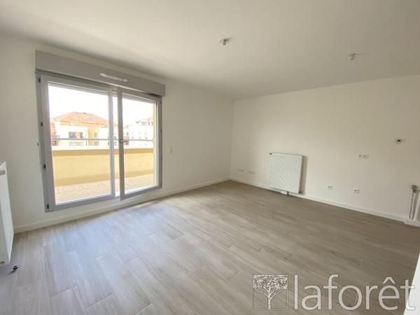Location appartement Vémars - 2 pièce(s) - 41 m² - 904 €/mois