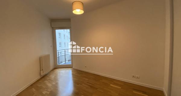 Location Appartement 2 pièces 43.23 m² - Clermont-ferrand 63000