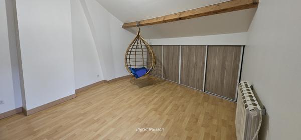 MAISON avec BEAUCOUP DE CHARME