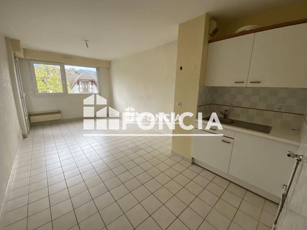 Location Appartement 2 pièces 39.14 m² - 2 RUE ALEXANDRE GANDER Thonon Les Bains 74200