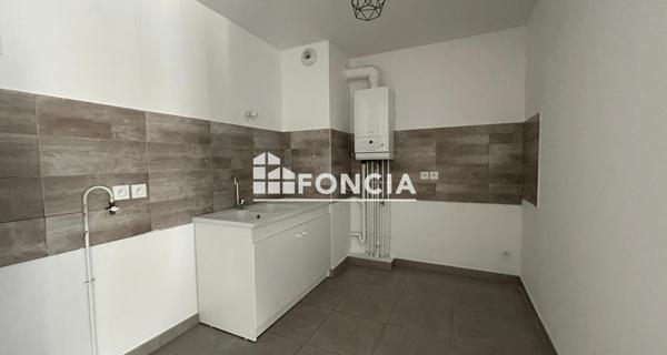 Location Appartement 3 pièces 71.49 m² - Avignon 84000