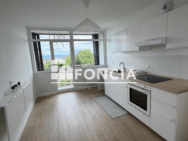Location Appartement 3 pièces 70.56 m² - Rixheim 68170