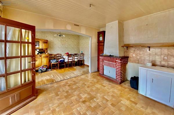 Maison à vendre à Gaël en Ille-et-Vilaine (35290), ref : 048-V1229S   
CENTRE BOURG