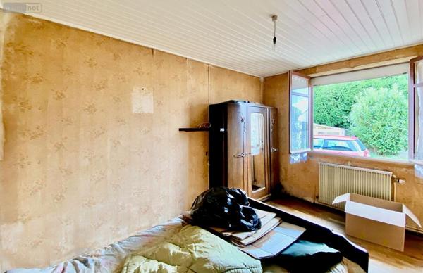 Maison à vendre à Gaël en Ille-et-Vilaine (35290), ref : 048-V1229S   
CENTRE BOURG