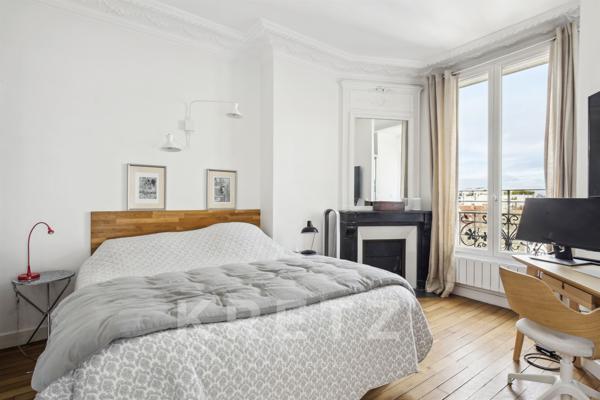 Appartement familial en dernier étage, plein sud